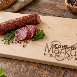 Individuelles Schneidebrett mit Wurst & Wunschgravur